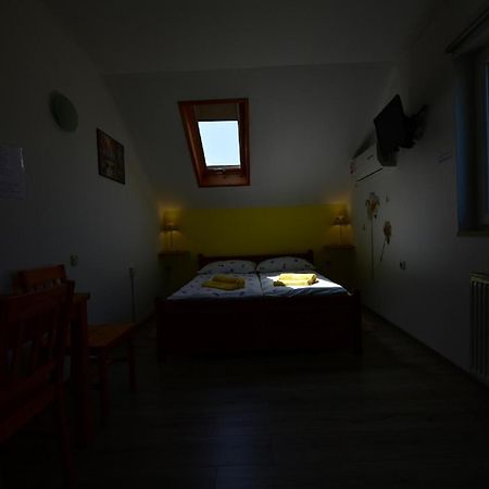 House Bicanic Селище Дрежницько Екстер'єр фото